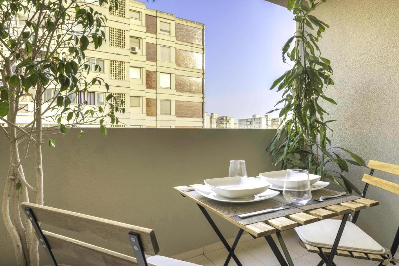 Ice Apartment - Free Wifi Quartu Sant'Elena Exterior photo