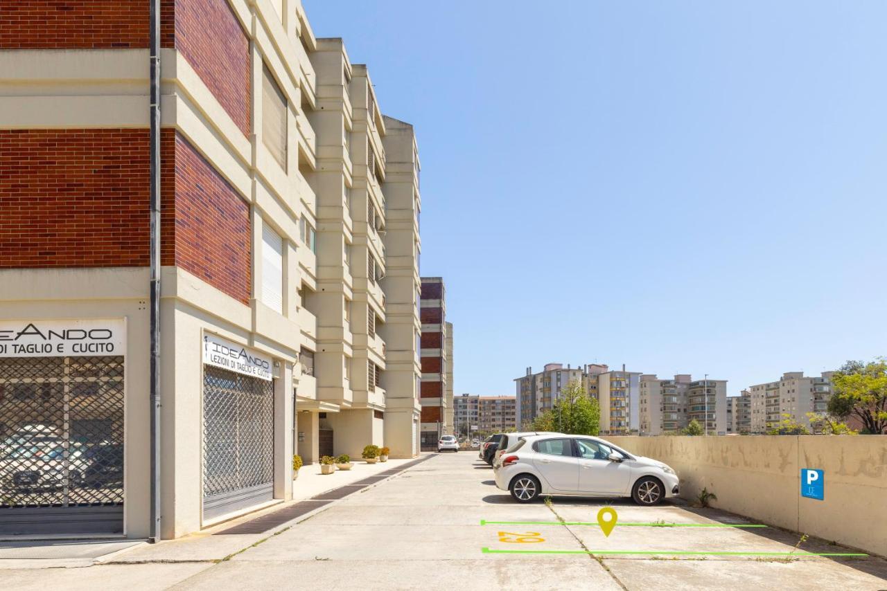 Ice Apartment - Free Wifi Quartu Sant'Elena Exterior photo