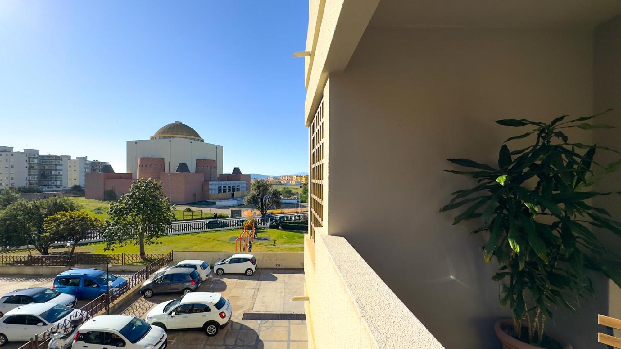 Ice Apartment - Free Wifi Quartu Sant'Elena Exterior photo